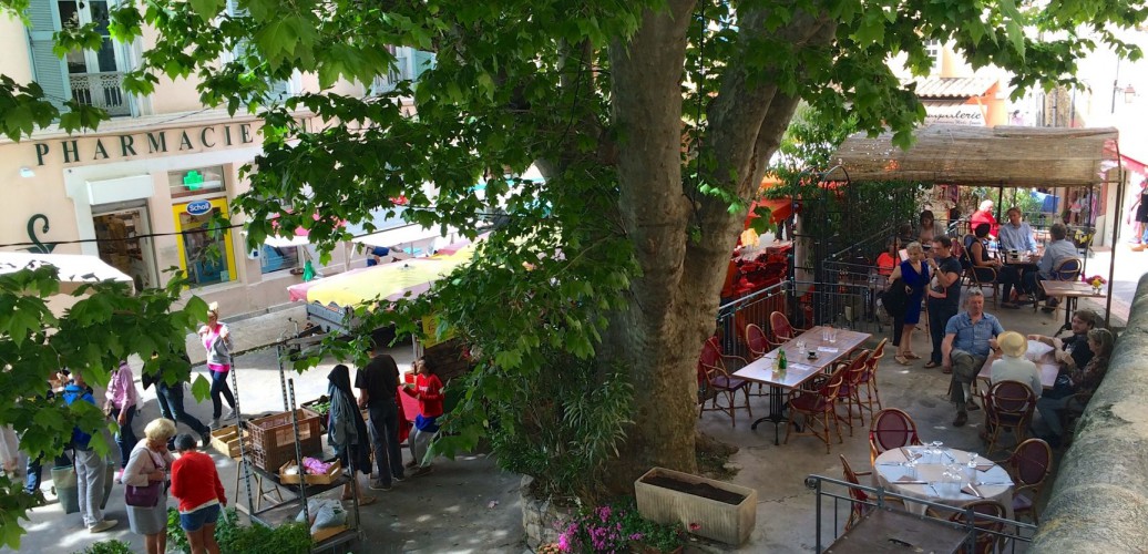 Provencal market Fayence